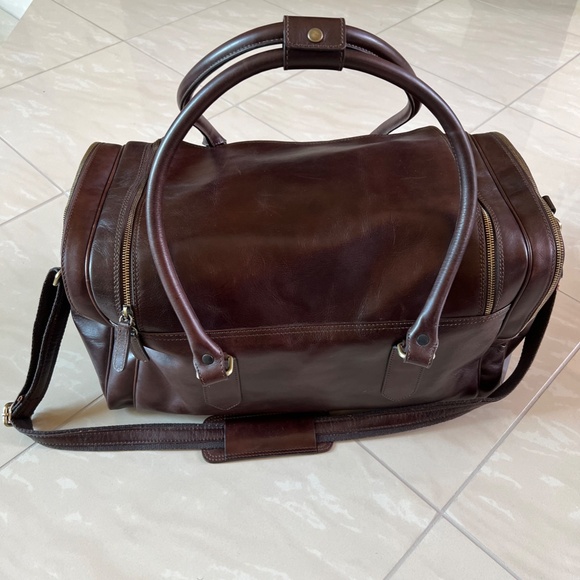 #2222 BRAND NEW Old Angler Leather Duffel Bag & Terrida Luxury Toiletry Case - Picture 3 of 14